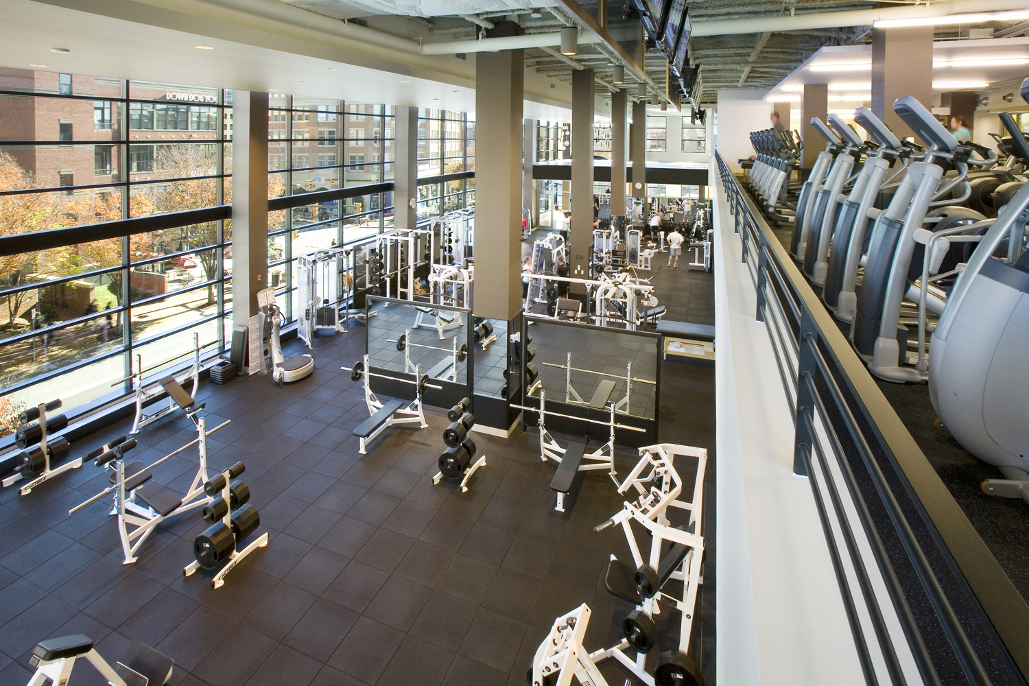 Equinox-2 Open Floor-5965Rt