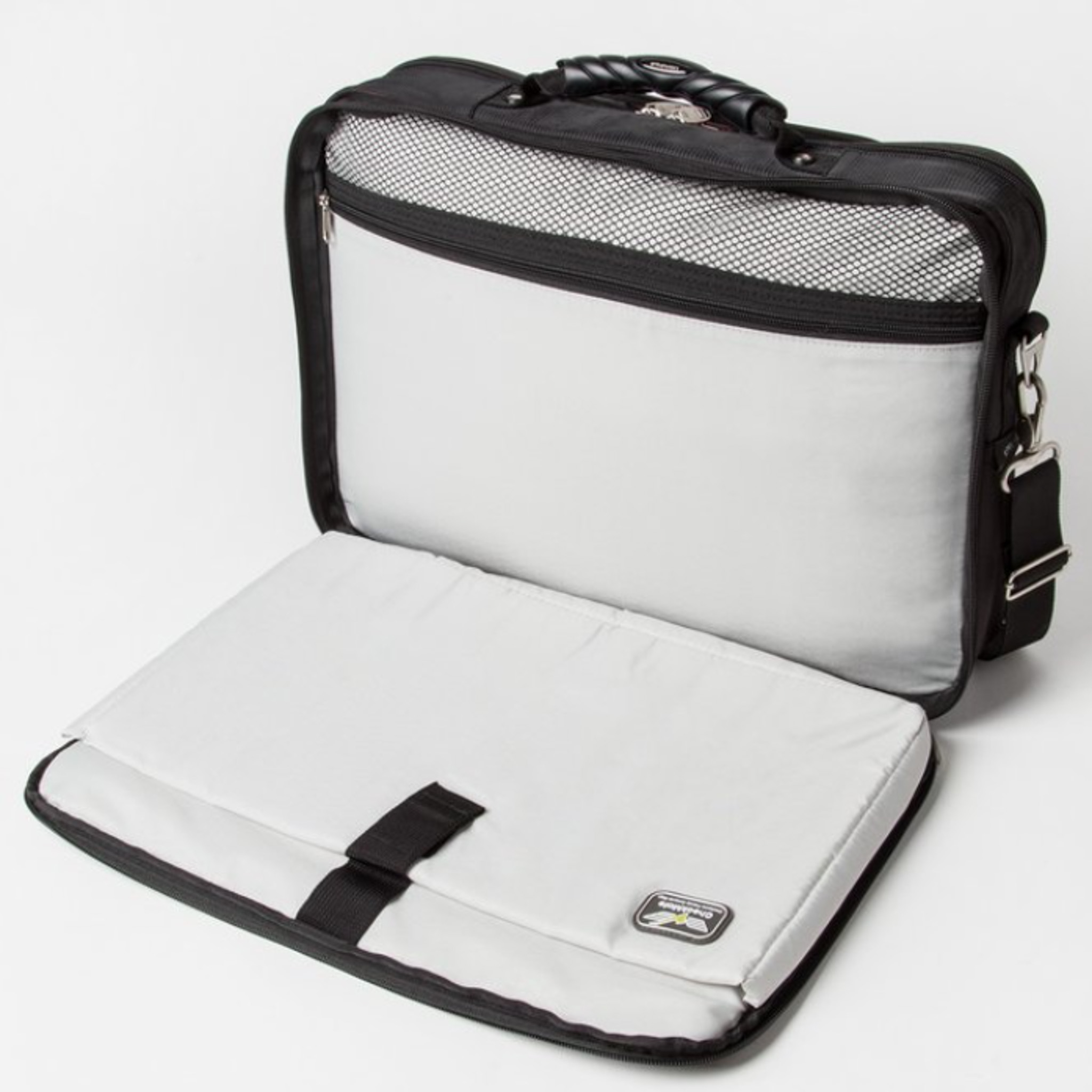 elleven™ Checkpoint-Friendly Compu-Attache Business Case - Image 3